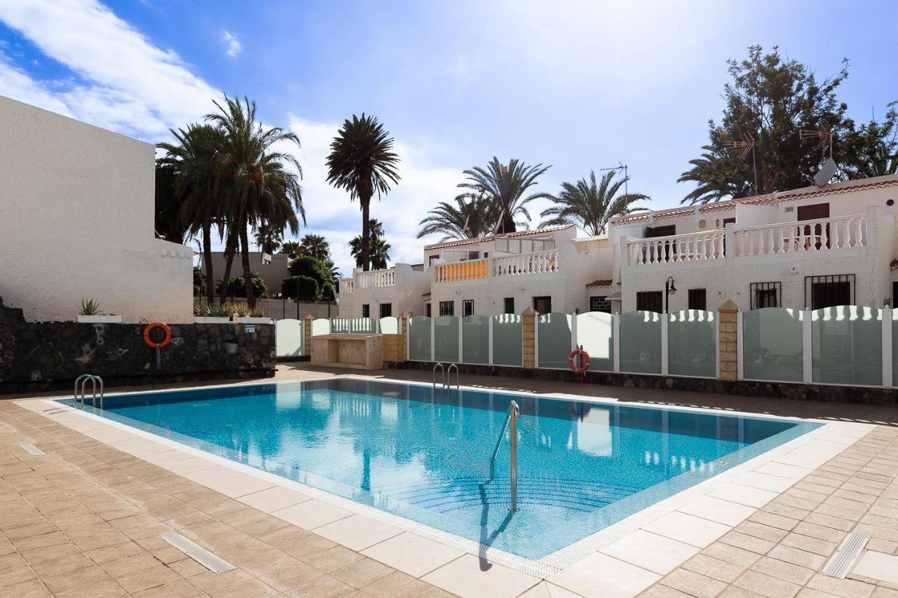 Beautiful apartment in Playa de las Américas Exterior foto